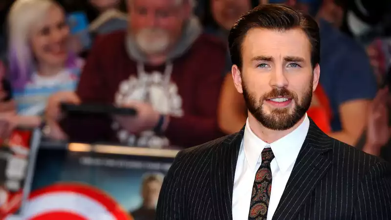 Chris Evans "laser-focused on finding a partner," but Rizzo is now pregnant.