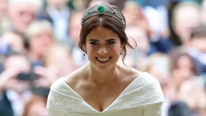 Princess Eugenie's wedding dress compared to Meghan Markle's, Kate Middleton's and Princess Diana's dresses