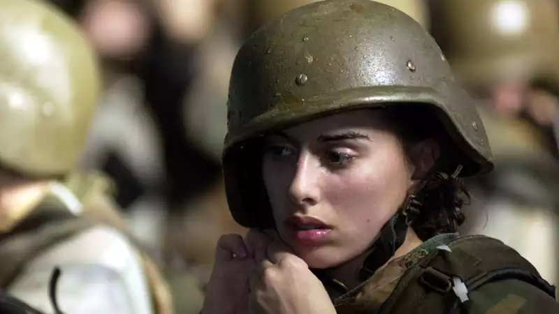 Female soldiers will now be allowed to wear lipstick, nail polish, and locks