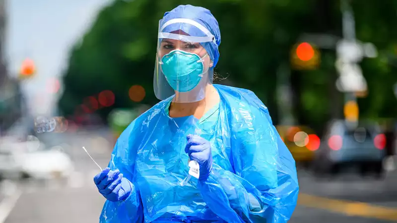 How to Stop the Next Super Virus, According to Outbreak Experts