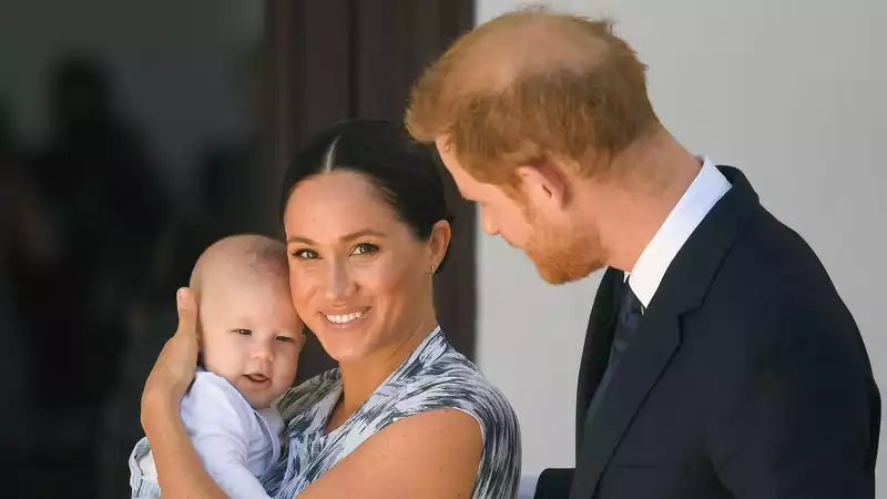 Prince Harry, Meghan Markle, and Archie Video Call Queen on Her Birthday