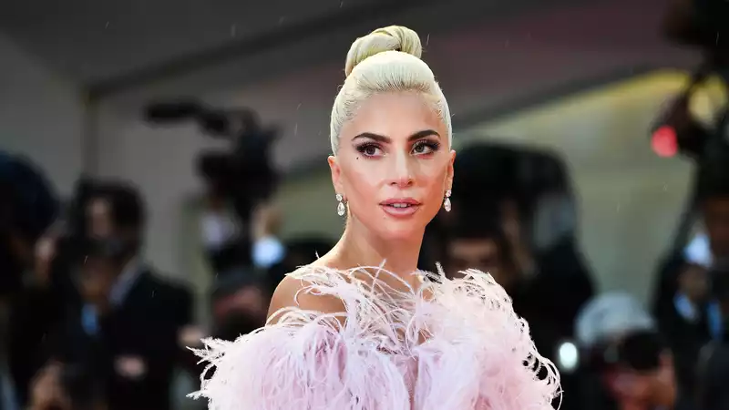 Lady Gaga receives rave reviews for her performance in "One World