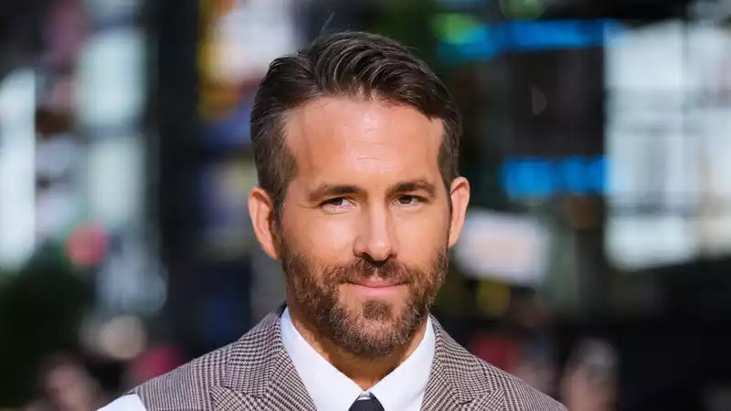 Ryan Reynolds Has Funniest Reaction to Instagram Fitness Challenge