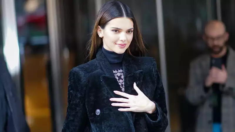 Kendall Jenner wants to be Beyonce's assistant so the two can be friends.