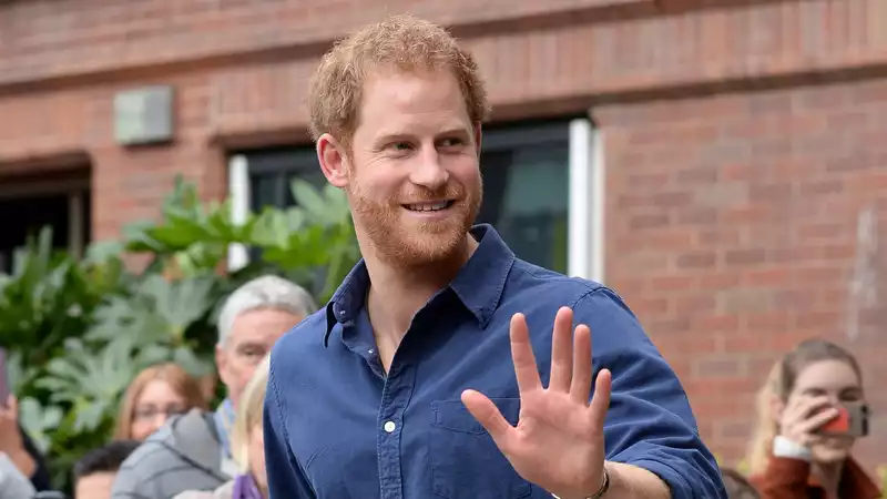 Prince Harry apparently used a false accent to disguise his identity in Canada