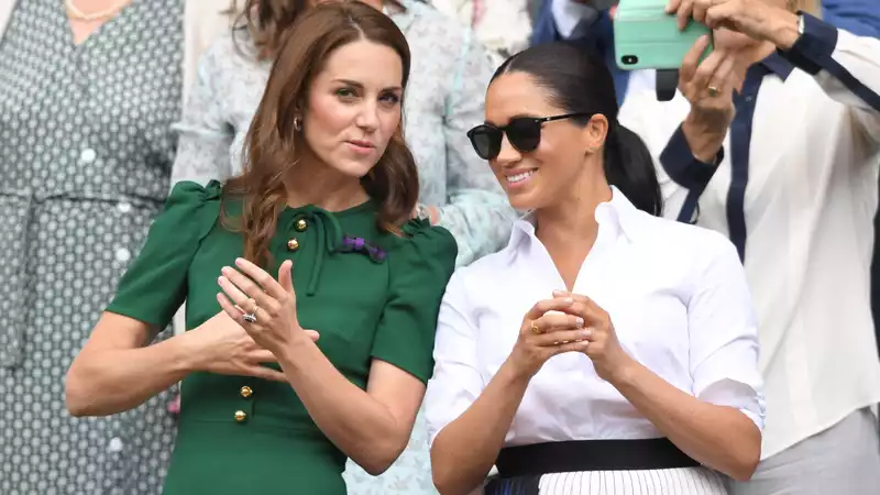 Kate Middleton says she was star struck after meeting actress Meghan Markle for the first time.