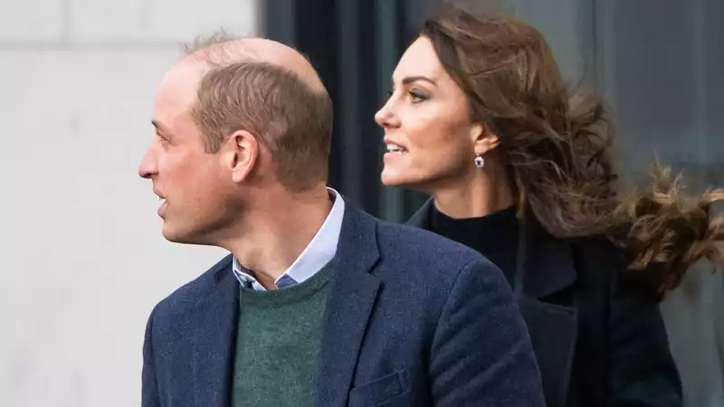 Prince William completely ignores a reporter who asked him if he had read Spare.