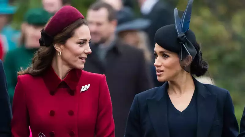 The Palace is "not happy" that Prince Harry leaked emails with Meghan Markle and Kate Middleton.