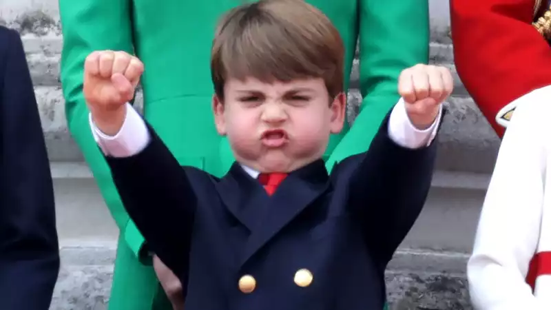 Prince Louis understands his mission at today's "Trooping the Colour"