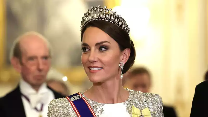 Princess Kate's favorite tiara had a painful side effect.