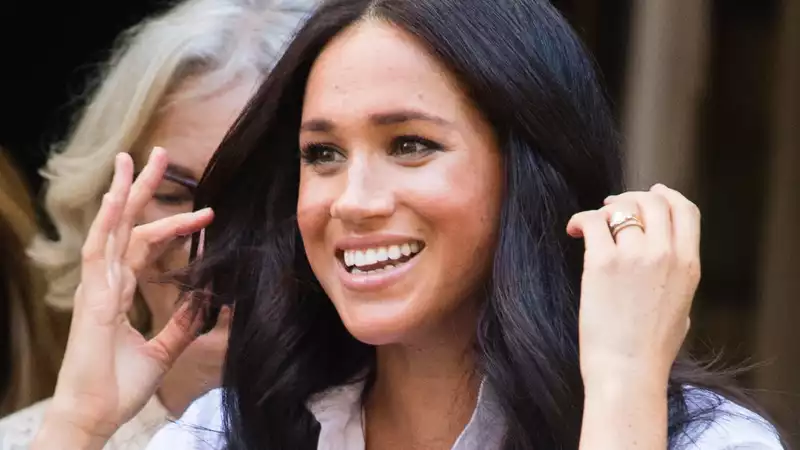 British Journalist Claims Meghan Markle Is Partying A Lot in L.A. - Interview with an Independent