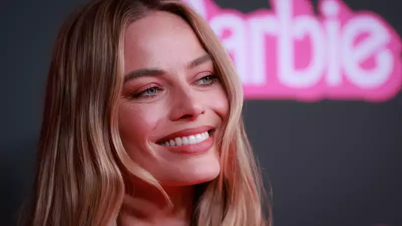 Margot Robbie "self-conscious" about playing Barbie, says director Greta Gerwig