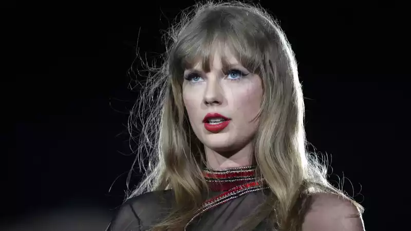 Taylor Swift's $100,000 bonus to truckers is a "game changer," letting them buy their first home.