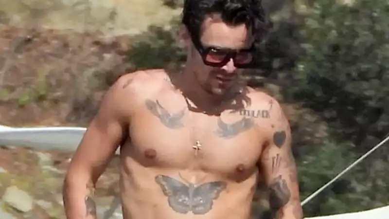 Harry Styles reveals undisclosed tattoo dedicated to ex-girlfriend Olivia Wilde.