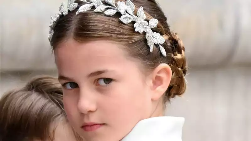 Will Princess Charlotte wear a tiara anytime soon?