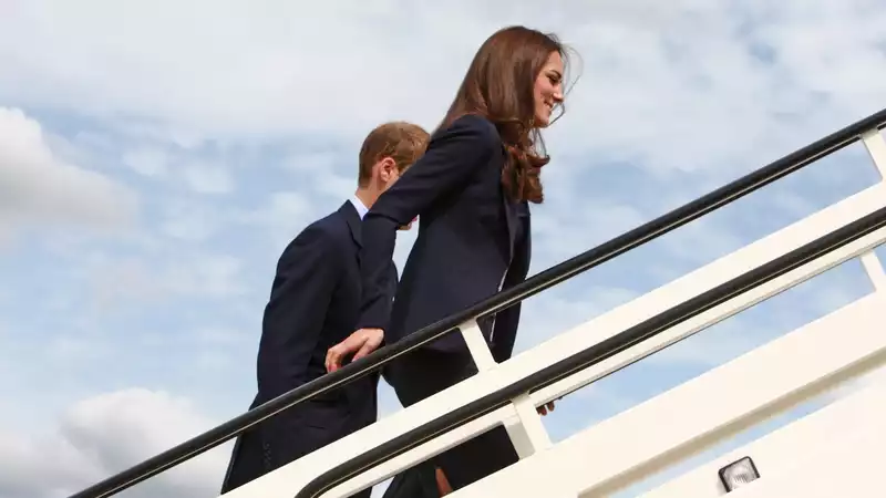 Prince William and Princess Kate enjoy VIP suites at London's Heathrow Airport for more than $4,000 per flight