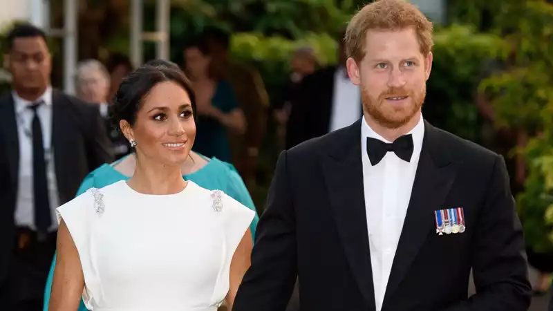 Prince Harry and Meghan Markle were spotted vacationing on a small Caribbean island where "billionaires go to get away from billionaires."