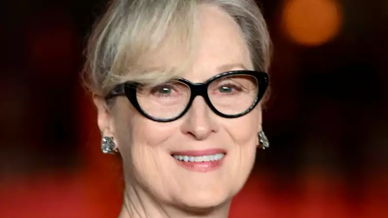 Meryl Streep, another dating rumor, and the rumor on the street is that she is one of her famous co-stars.