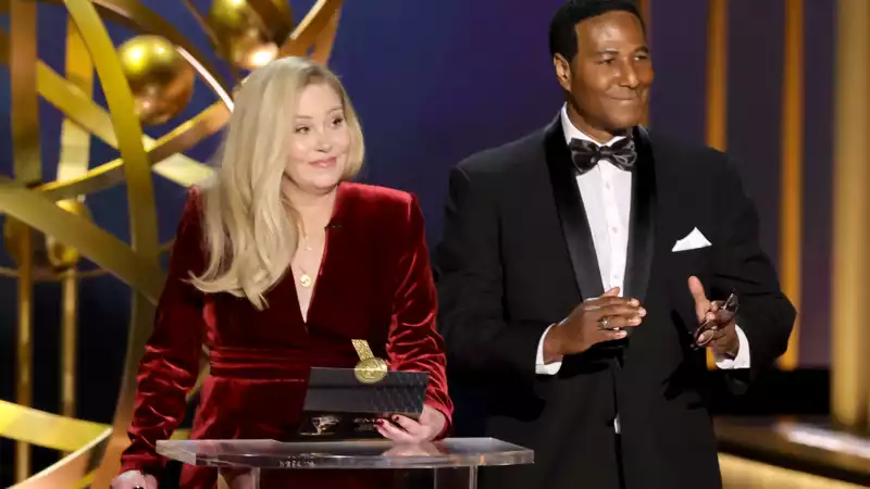 Christina Applegate's Emmy Awards Speech Makes Me Cry