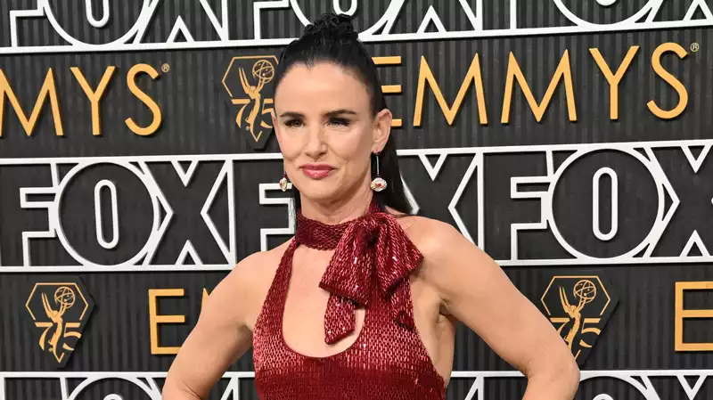 Juliette Lewis reveals she was anxious to attend the 75th Primetime Emmy Awards.