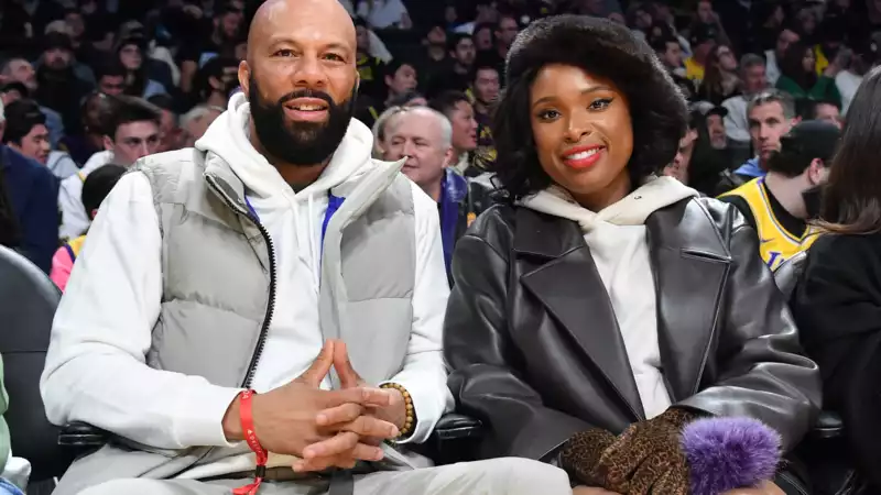 Jennifer Hudson and Common seem to confirm their relationship in the most romantic way ever