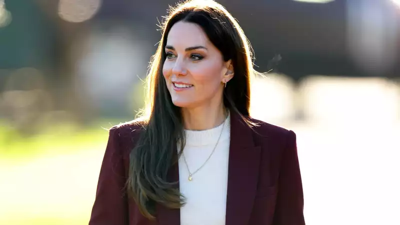 Princess Kate to continue royal duties in bed as she recovers from abdominal surgery.